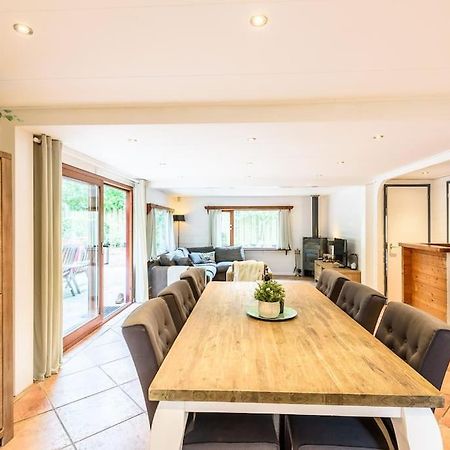 Spacious Wooden Cottage With Infra-Red Sauna At Veluwe プッテン エクステリア 写真
